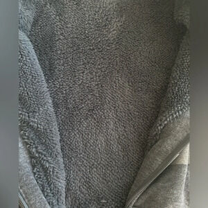 HAN Striped Sherpa Lined Sweat Full Zip Size